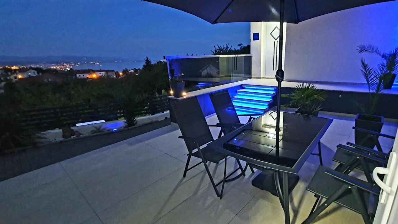 Jacuzzi Penthouse Apartment ماتولي المظهر الخارجي الصورة