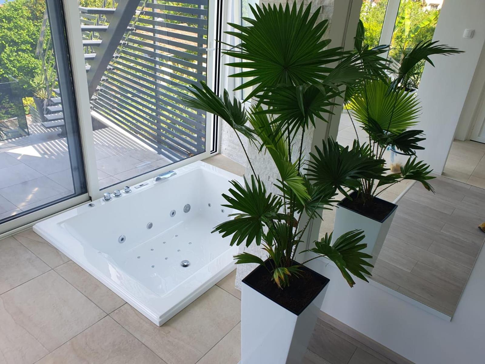 Jacuzzi Penthouse Apartment ماتولي الغرفة الصورة